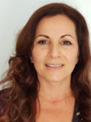 Débora Fracalossi